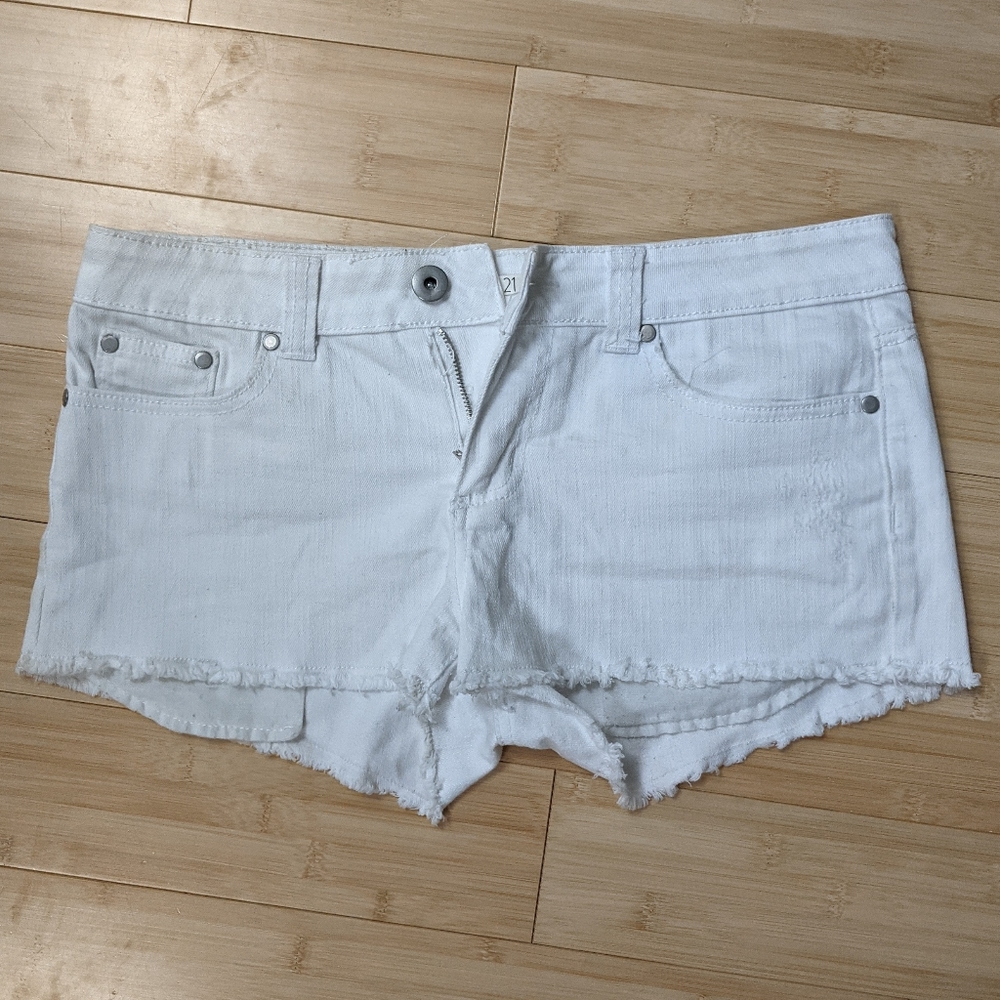 Forever 21 - White Shorts